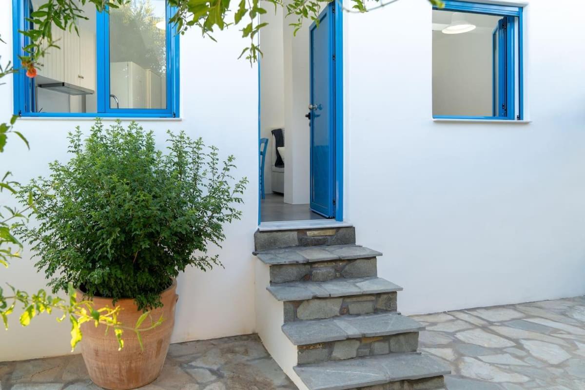 Blue Moon Apartments Makriyialos Bagian luar foto