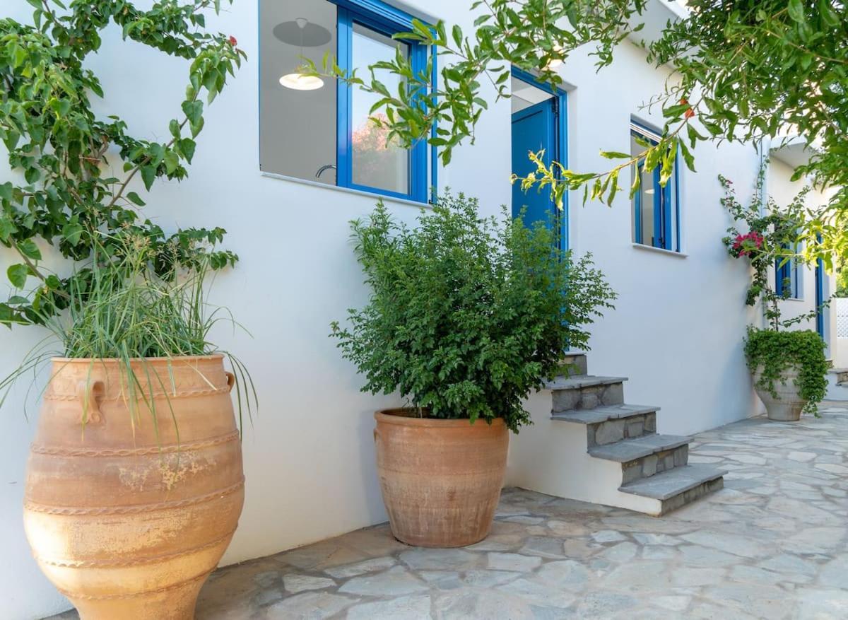 Blue Moon Apartments Makriyialos Bagian luar foto